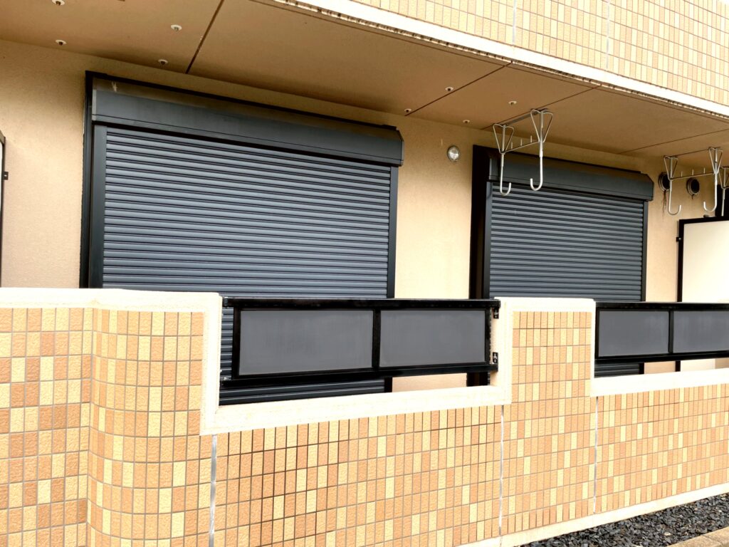 雨戸シャッター
