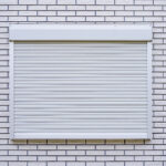 シャッターのへこみ修理